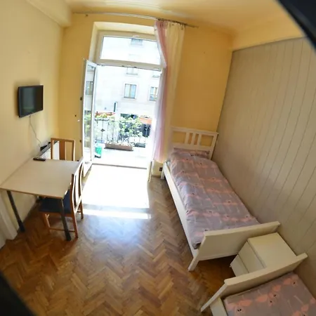 Apartament Nowy Piwna 22 *